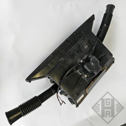 Heizungsgehaeuse mit Lueftermotor Wartburg W353 Wartburg 353 Motor 1156687 1.jpeg