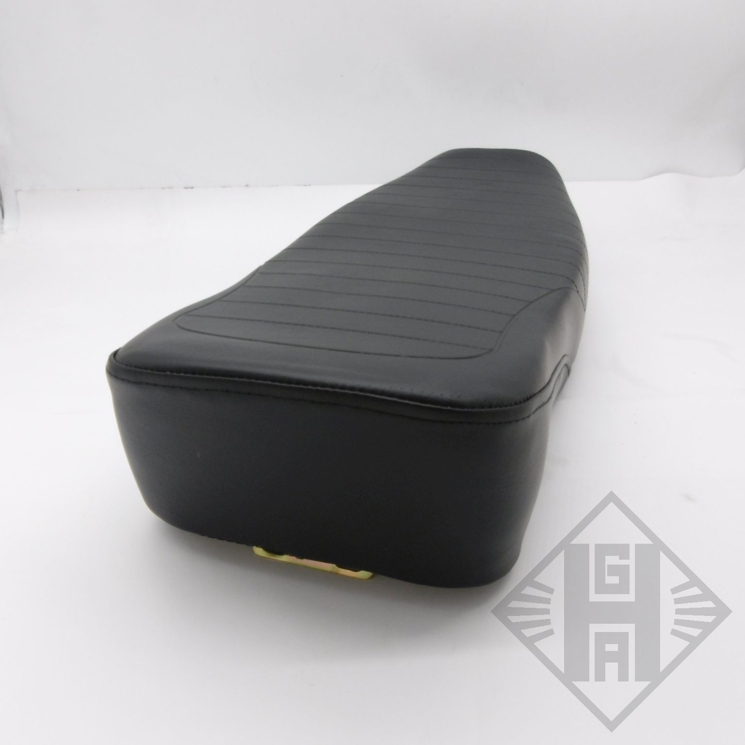 Sitzbank ohne Schriftzug S51, S70 3 Sitzbank ohne Schriftzug S51 S70 DDR Moped S51 S70 Fahrwerk Karosserie und Rahmen 1245950 1.jpeg