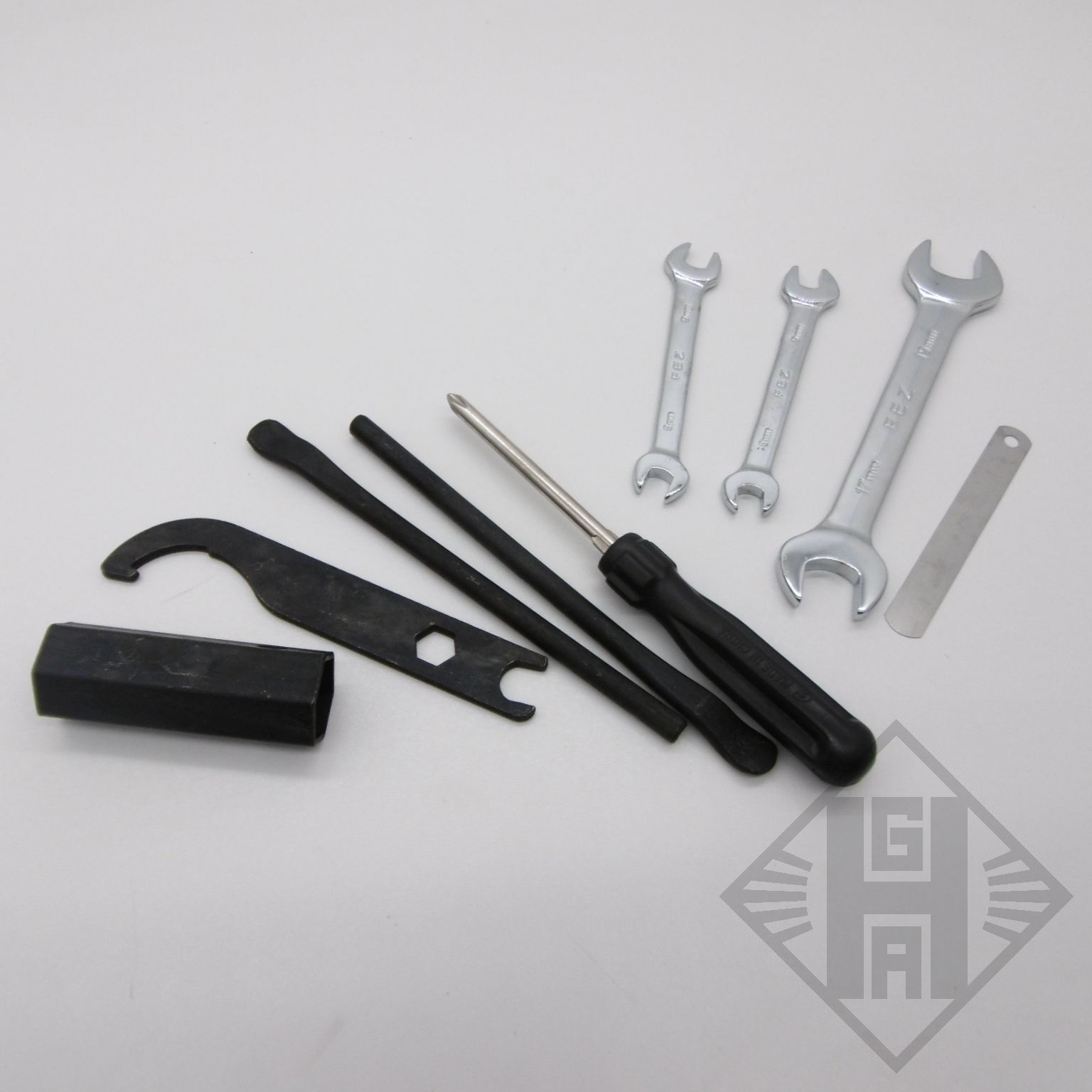 Werkzeugtasche 10-teilig Moped, Motorrad 3 Werkzeugtasche 10 teilig Moped Motorrad DDR Moped S50 Zubehoer 698842 1.jpeg