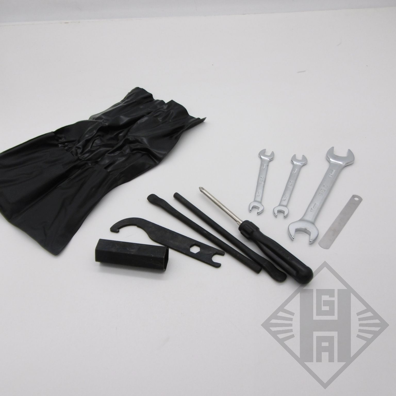 Werkzeugtasche 10-teilig Moped, Motorrad Werkzeugtasche 10 teilig Moped Motorrad DDR Moped S50 Zubehoer 698842 1.jpeg