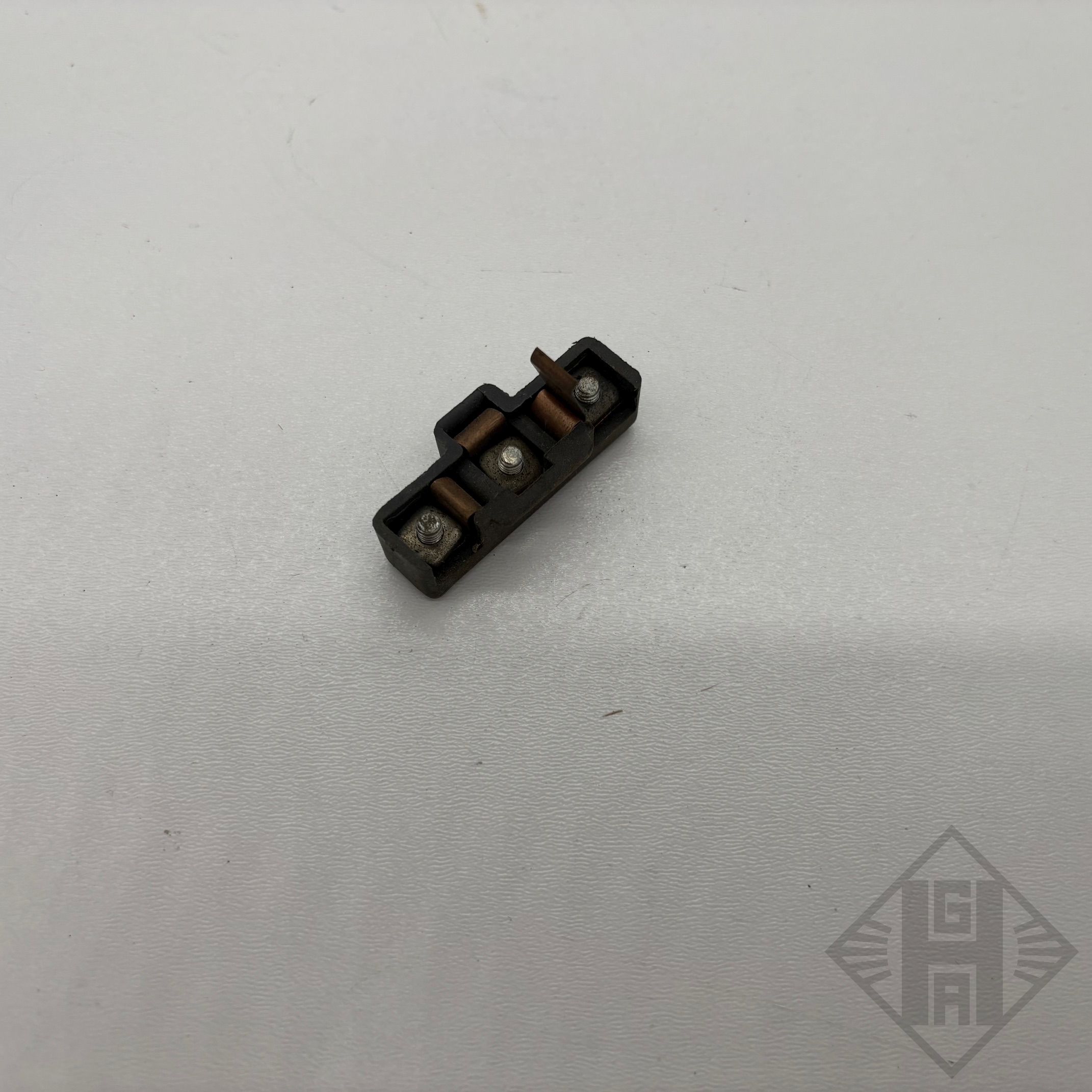 Lampenfassung HS1 H4 Scheinwerfer DDR MZ, ETZ, Trabant, Multicar M25, IFA W50 Lampenfassung HS1 H4 Scheinwerfer DDR MZ ETZ Trabant Multicar M25 IFA W50 IFA W50 Elektrik 1368733 1.jpeg