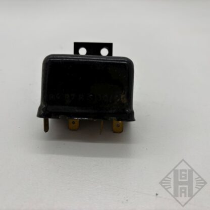 Relais 12V 20A 8672.52 Wartburg 312 353 Barkas B1000 IFA Barkas B1000 Elektrik 1368566 1.jpeg
