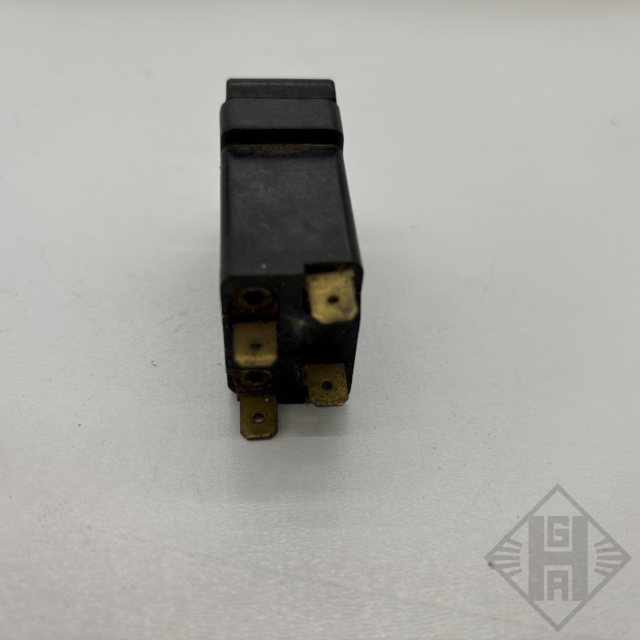 Tastschalter original 8620.7/1 IFA W50 3 Tastschalter original 8620.71 IFA W50 IFA W50 Elektrik 1368589 1.jpeg