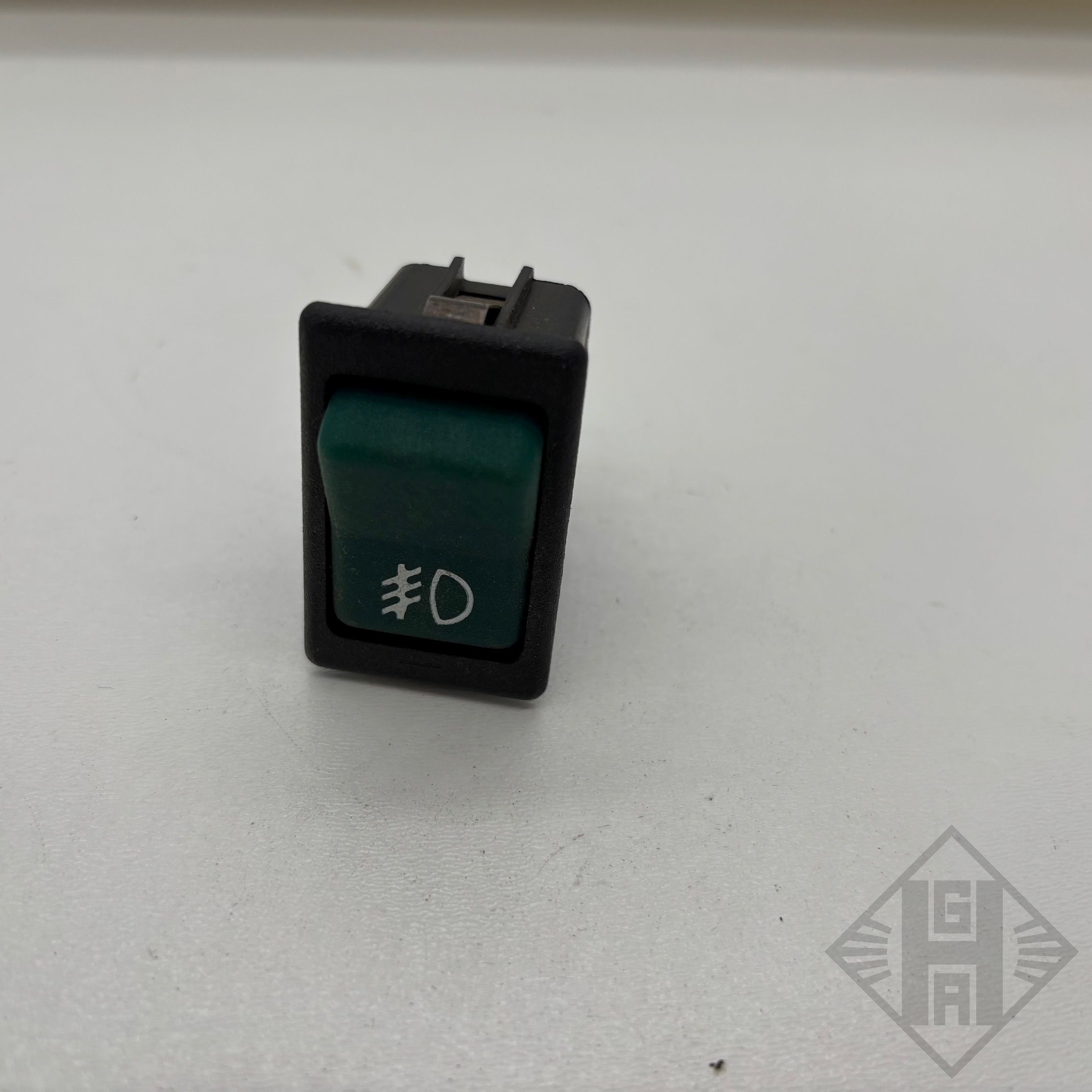 Wippenschalter grün Nebelscheinwerfer original Trabant 601, Wartburg 353, Barkas B1000, IFA W50, IFA L60 Wippenschalter gruen Nebelscheinwerfer original Trabant 601 Wartburg 353 Barkas B1000 IFA W50 IFA L60 IFA W50 sonstige Ersatzteile 1368585 1.jpeg