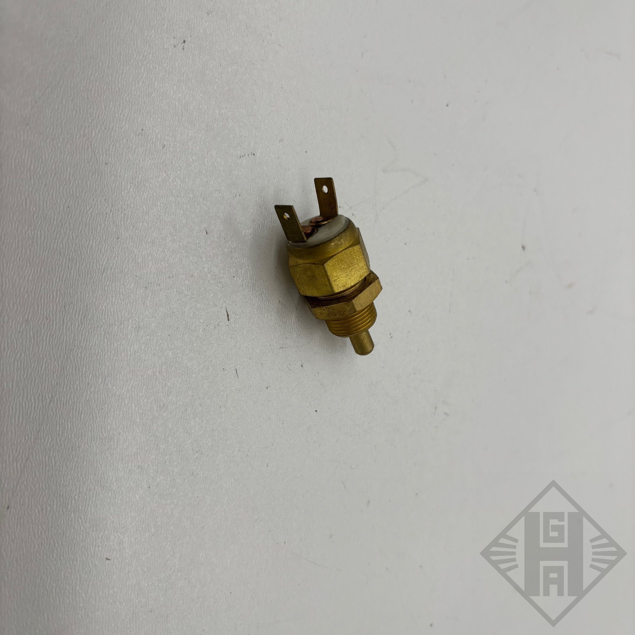 Drucktaster Rückfahrschalter Trabant, Wartburg, Barkas, Multicar, IFA W50, L60, Fortschritt ZT IMG 2300