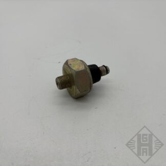 Druckschalter Öldruck 8640.5/2.1.1 Fortschritt ZT IMG 2422