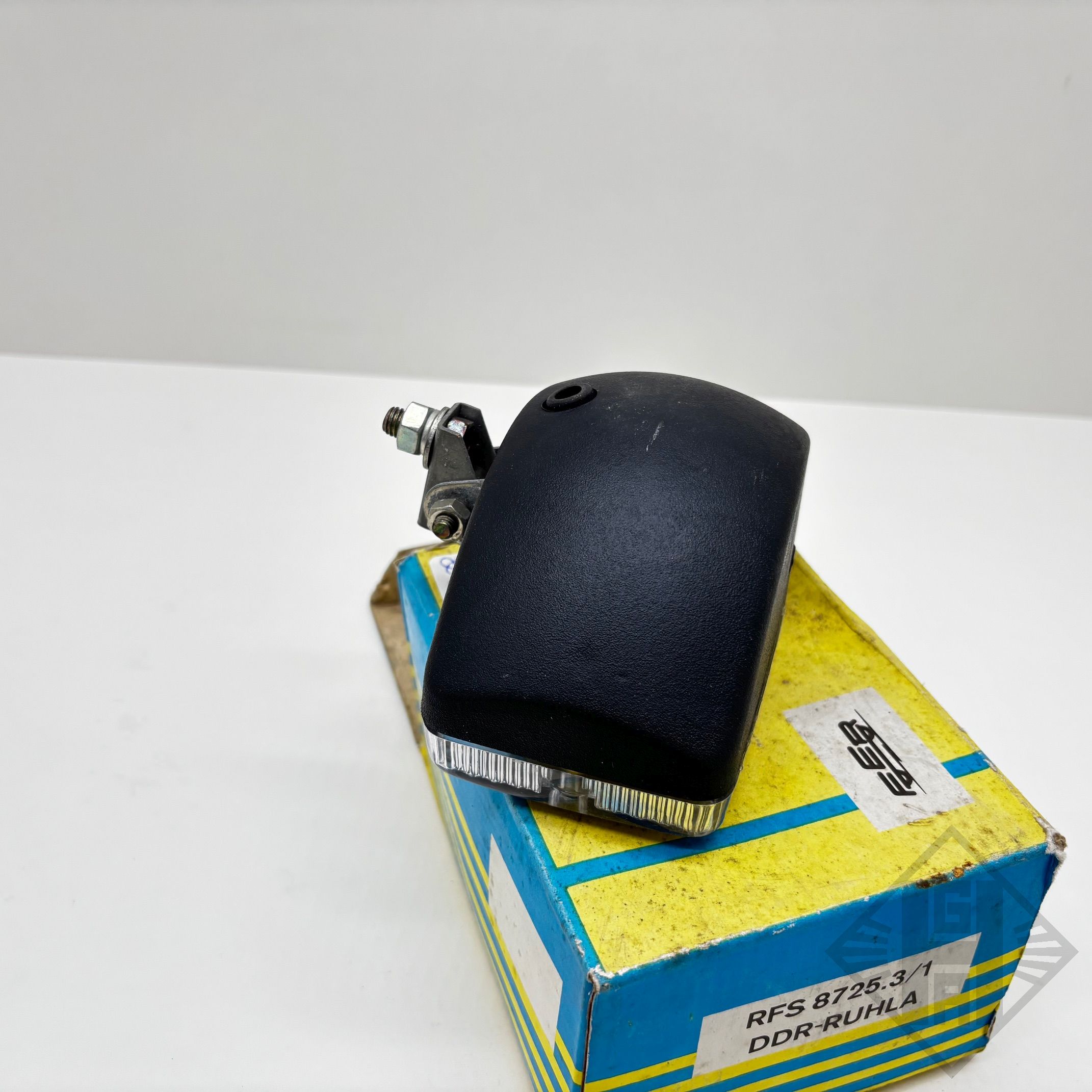 Rückfahrscheinwerfer 8725.3/1 Trabant 500, 600, 601, Wartburg 353, Barkas B1000, Robur 3 IMG 3175