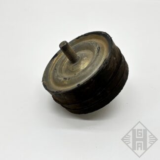 Gummifeder rund Fahrerhausaufhängung vorn IFA W50 IMG 3482