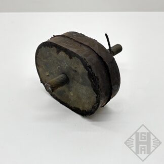 Gummifeder Fahrerhauslagerung hinten oval IFA W50 IMG 3488